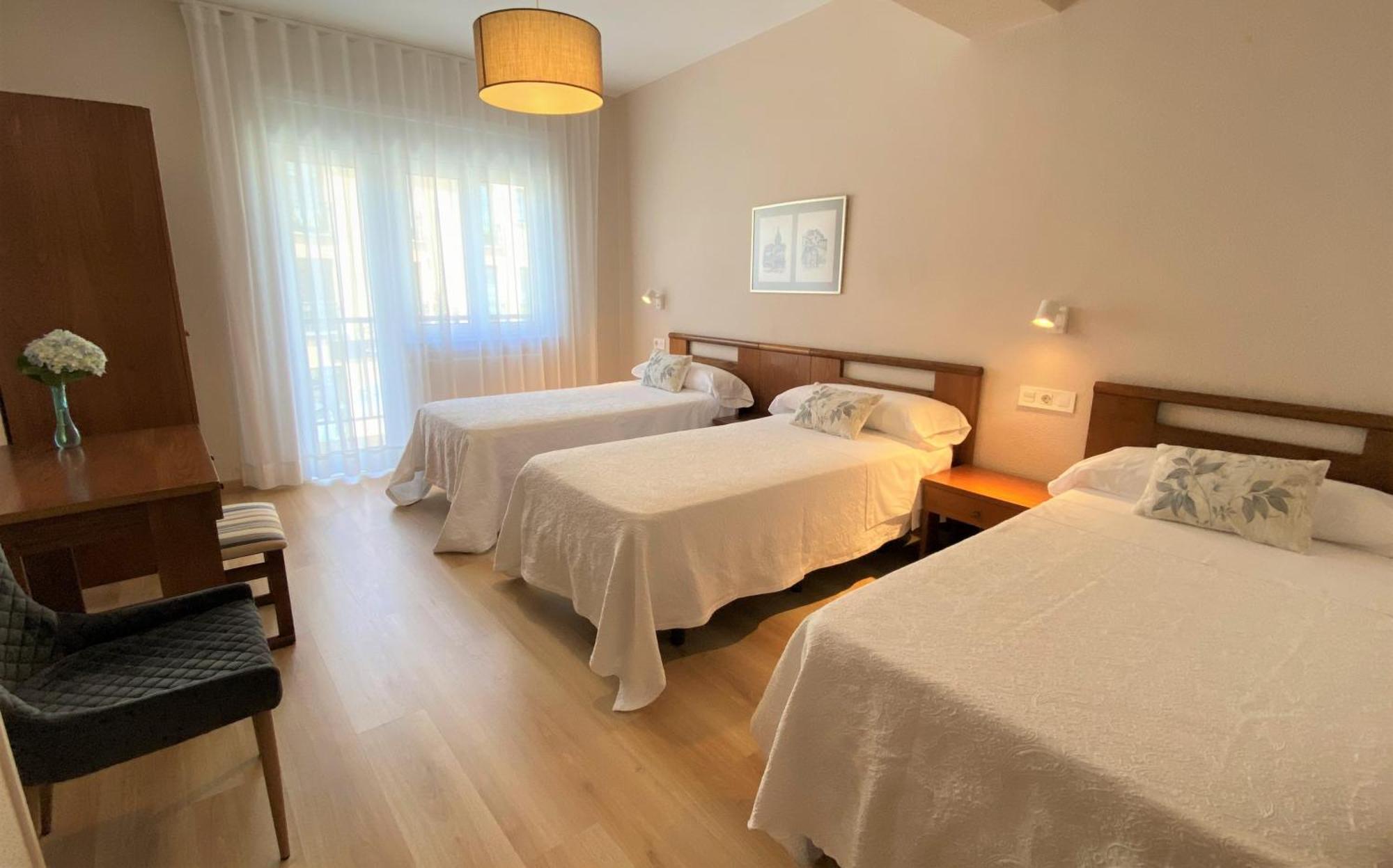 Hotel Ros Mary Ribadeo Luaran gambar