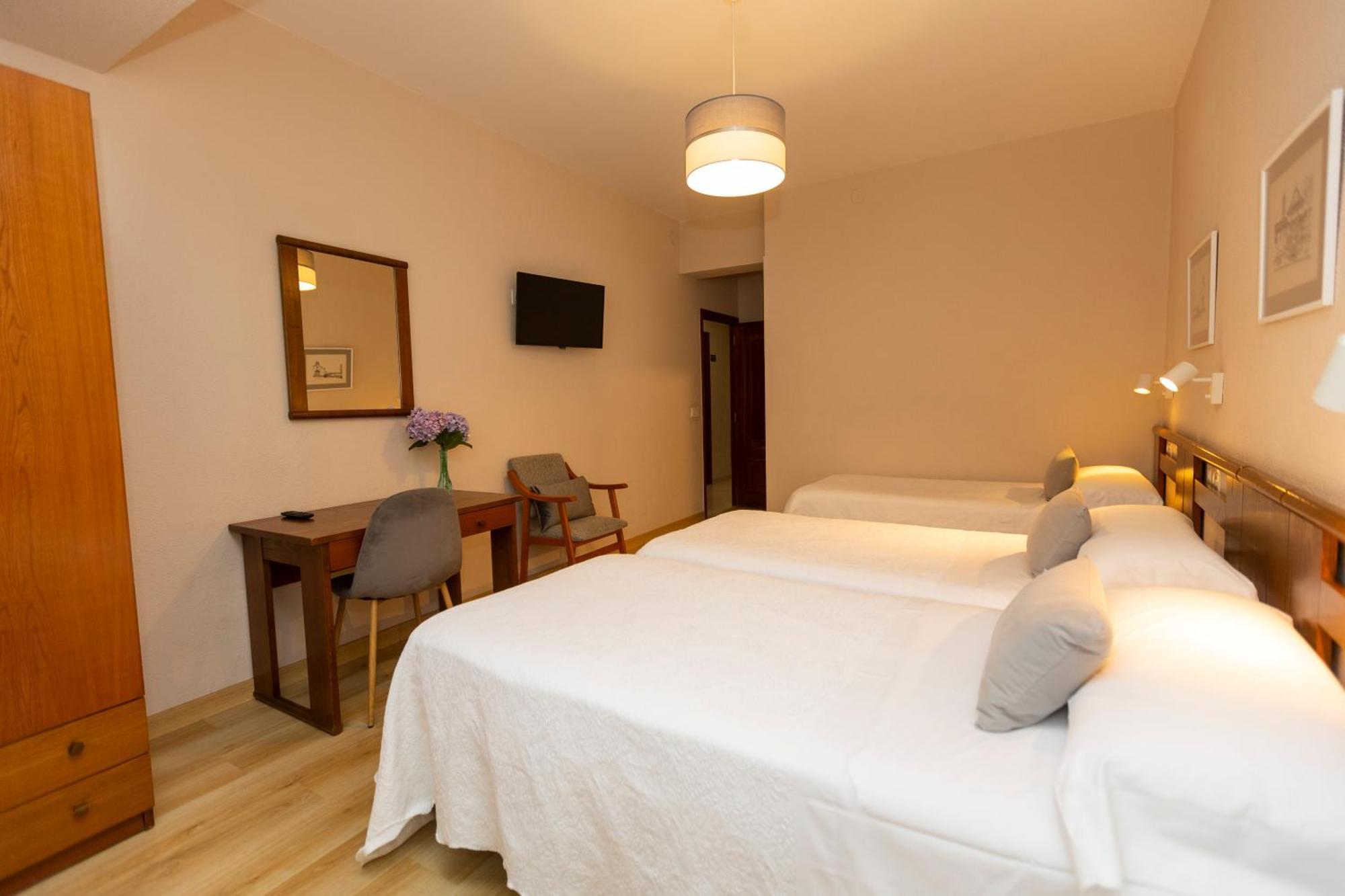 Hotel Ros Mary Ribadeo Luaran gambar