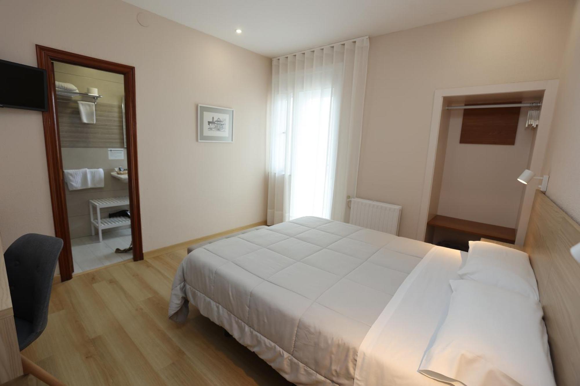 Hotel Ros Mary Ribadeo Luaran gambar
