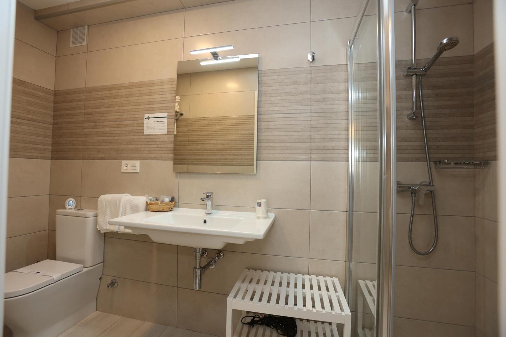 Hotel Ros Mary Ribadeo Luaran gambar